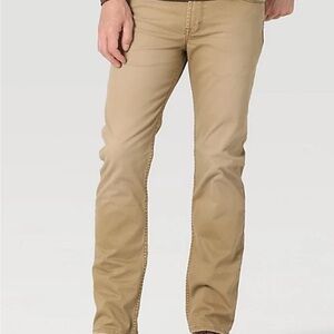 WRANGLER MEN'S FIVE STAR PREMIUM SLIM STRAIGHT JEAN 50x50